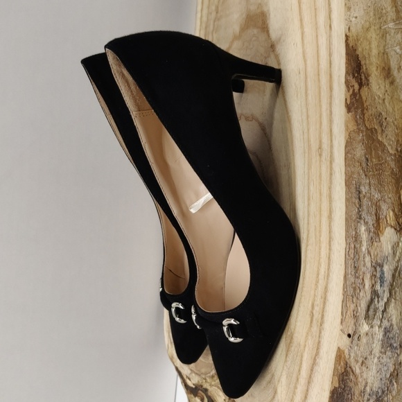 Ann Taylor Factory Black Heels, Size 6M - Picture 7 of 12